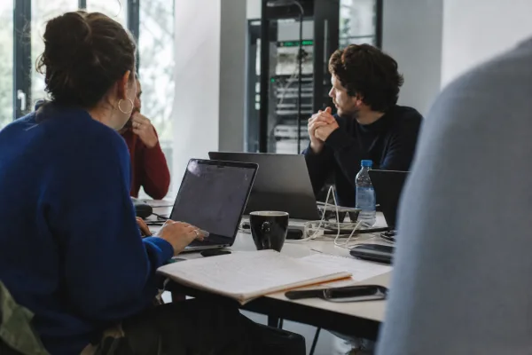 Cohere übernimmt Aleph Alpha: Was der Deal für KI-Souveränität bedeutet