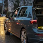 E-Autos und Assistenzsysteme: Was KI beim Kauf wirklich ändert
