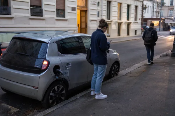 Neuer Eigentümer in Sicht: Was der Free2move-Deal für Carsharing-Kunden bedeutet – und was offenbleibt