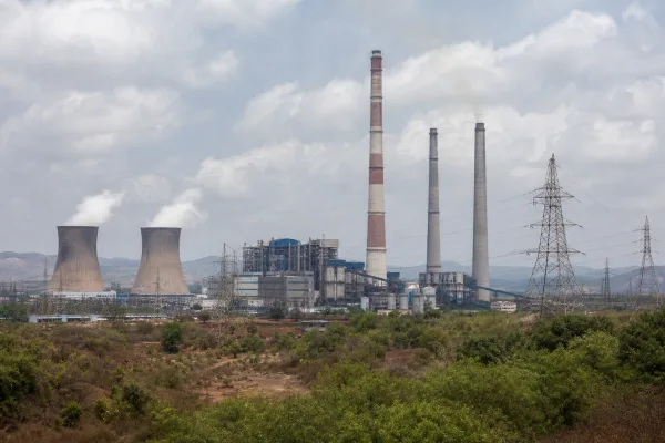 NTPC genehmigt 1,6 GW für Lara Stage III: Indiens Strommix im Konflikt