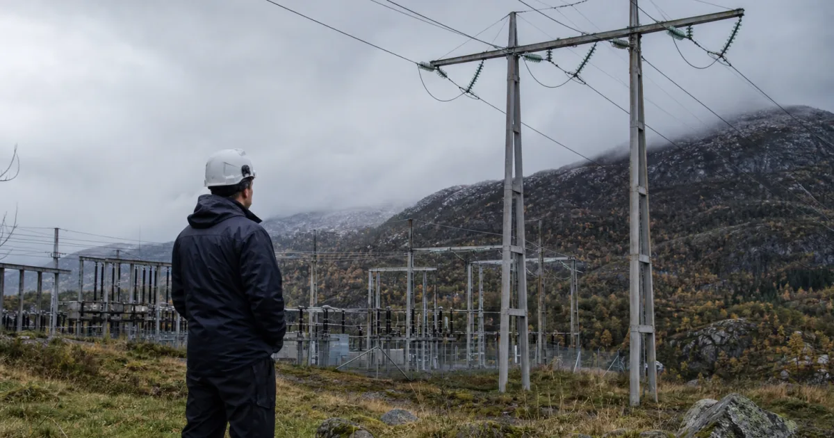 Netzbau in halber Zeit? Was Norwegens angekündigte Zwei-Jahres-Frist wirklich erfasst