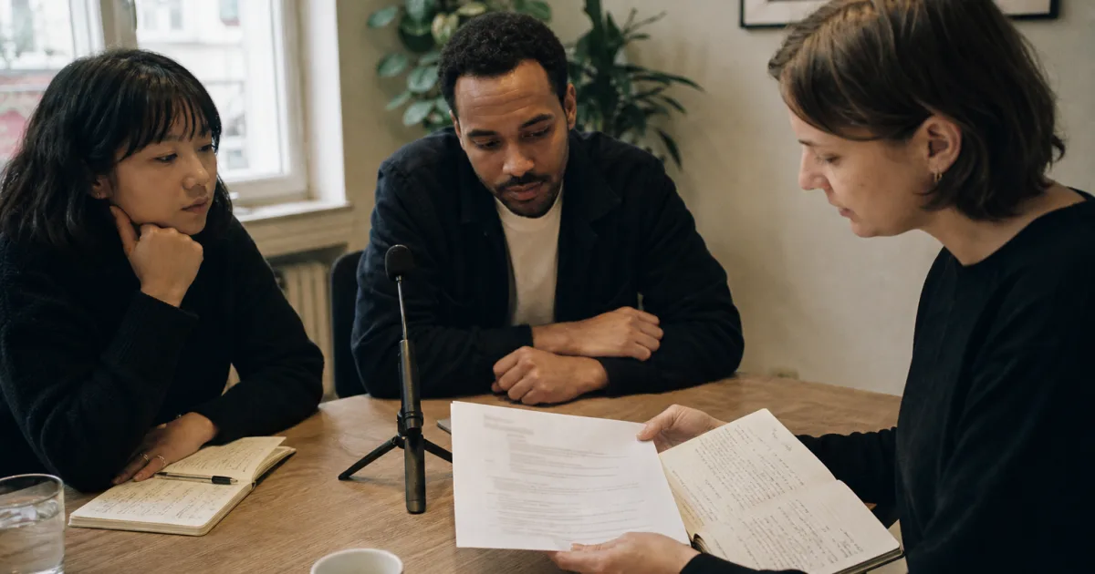 Meetingnotizen gezielt statt automatisch: So prüfst du Calendly Notetaker