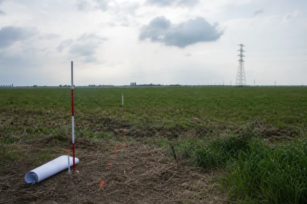 Schon ein Kraftwerk? Was Beacon Fen mit 400 MW Solar und 600 MVA Speicher wirklich genehmigt bekam
